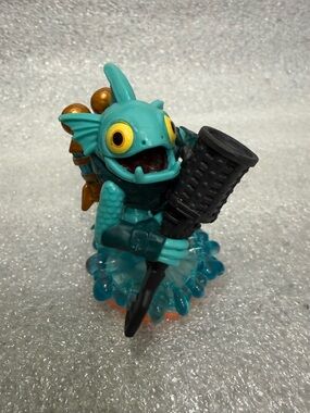 Activision Skylanders Figure Gill Grunt, Series 2 Giants 84497888 Preowned